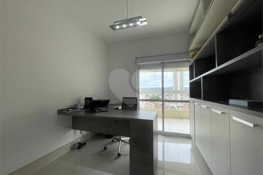 Apartamento à venda com 3 suítes em Santana, São Paulo, SP
