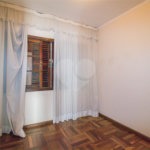 Casa à venda com 5 quartos, sendo 4 suítes, em Jardim Prudência, São Paulo, SP