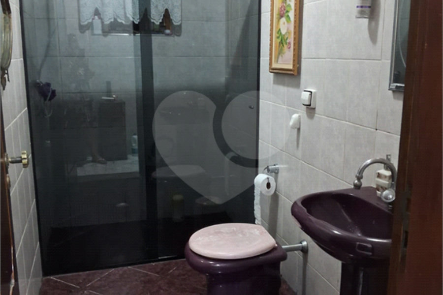Sobrado à venda com 3 quartos, sendo 2 suítes, em Parque Edu Chaves, São Paulo, SP