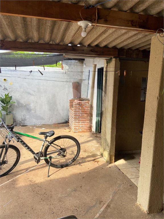 Casa à venda com 2 quartos em Jardim Cangalha, Três Lagoas, MS