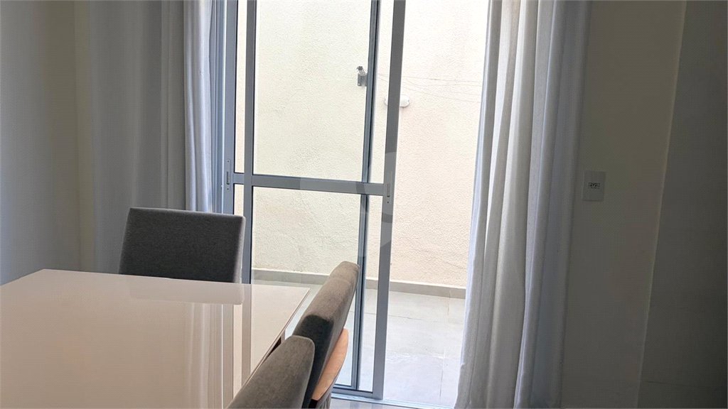 Casa à venda com 3 quartos, sendo 1 suíte, no condomínio Residencial Américo de Figueiredo, Sorocaba - SP
