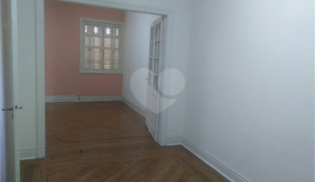 Sobrado à venda com 3 quartos em Santana, São Paulo, SP