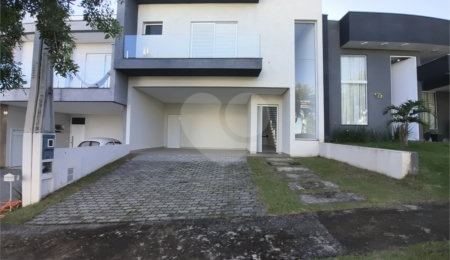 Casa à venda com 3 suítes no condomínio Terras de São Francisco, Sorocaba - SP