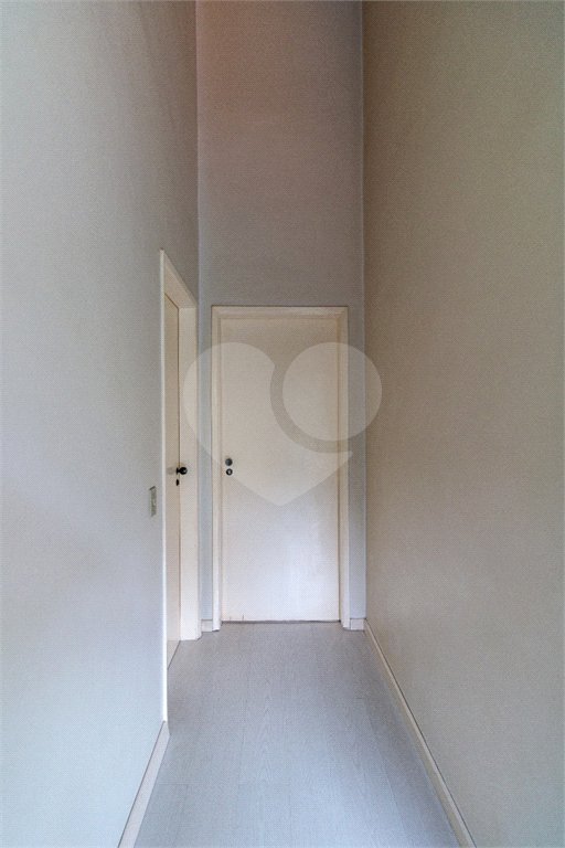 Casa à venda com 4 quartos, sendo 3 suítes, em Jardim Panorama, São Paulo, SP