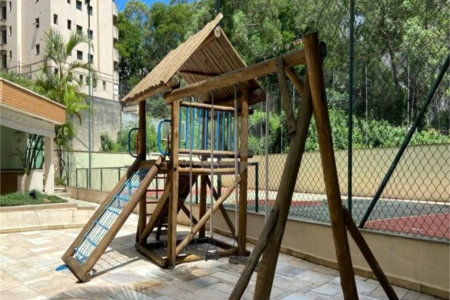 Apartamento à venda com 3 suítes em Vila Suzana, São Paulo, SP