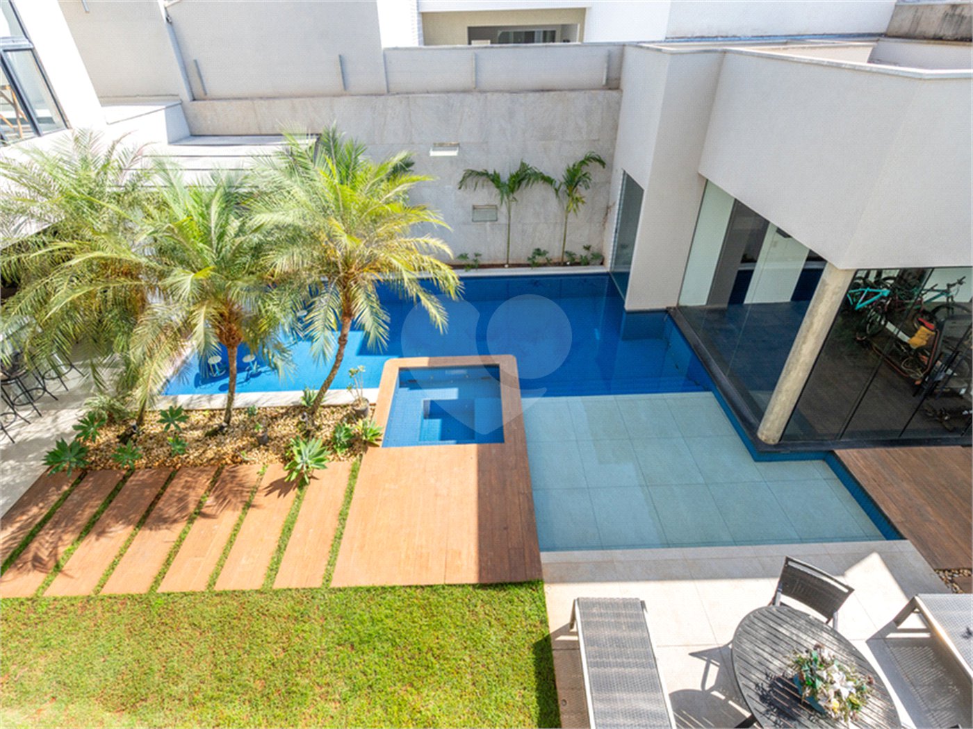 Casa à venda com 6 suítes em Parque Das Mangueiras, Três Lagoas, MS
