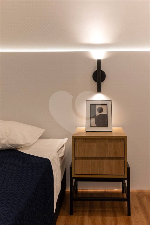 Apartamento à venda com 3 quartos, sendo 1 suíte,  em Alto da Lapa, São Paulo, SP