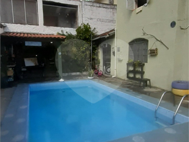 Sobrado à venda com 6 quartos, sendo 1 suíte,  em Santana, São Paulo, SP