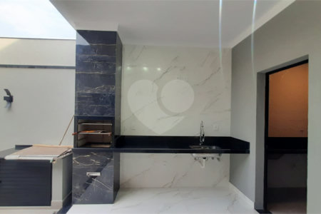 Casa à venda com 3 quartos, sendo 1 suíte, no condomínio Park Gran Reserve, Indaiatuba - SP