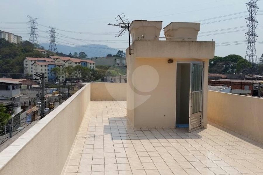 Sobrado à venda com 3 quartos, sendo 1 suíte, em Tremembé, São Paulo, SP