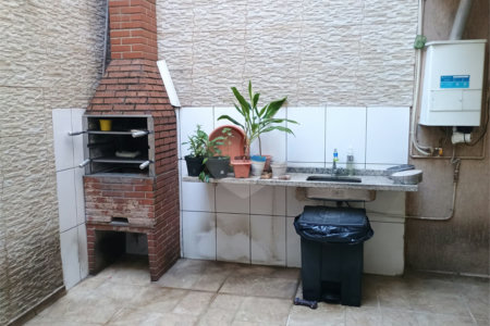 Casa à venda com 4 suítes em Jardim Bom Clima, Guarulhos, SP