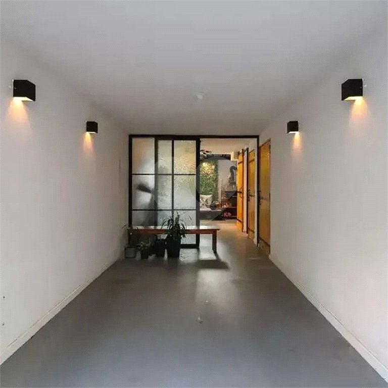 Casa à venda com 2 quartos, sendo 1 suíte,  no condomínio Cube Real Parque, São Paulo - SP