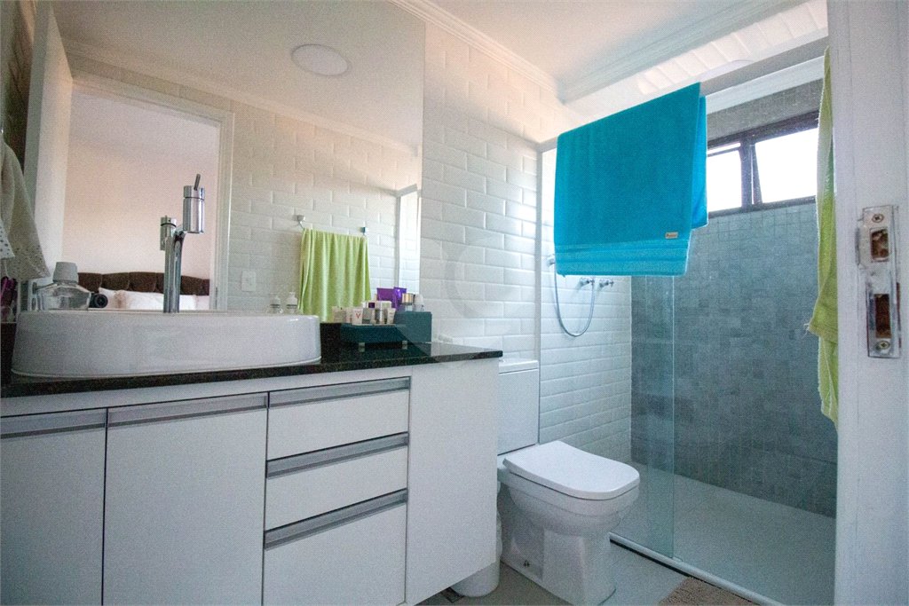 Apartamento à venda com 3 quartos, sendo 1 suíte,  no Centro, Mairinque, SP