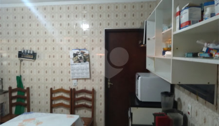 Sobrado à venda com 2 quartos em Parque Residencial Casa Branca, Suzano, SP