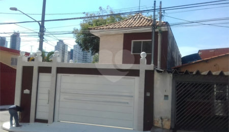Sobrado à venda com 2 quartos, sendo 3 suítes,  em Jabaquara, São Paulo, SP