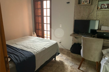 Casa à venda com 3 quartos, sendo 2 suítes, em Jardim de Cresci, São Carlos, SP