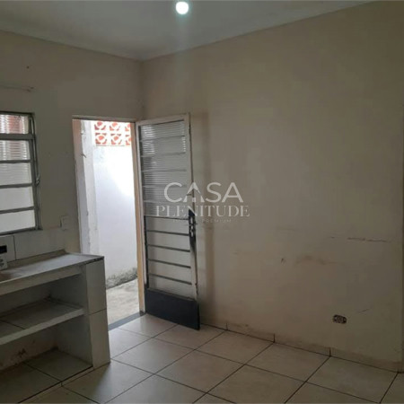 Casa à venda com 1 quarto em Lopes de Oliveira, Sorocaba, SP