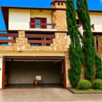 Sobrado à venda com 3 quartos, sendo 1 suíte, em Chácara Recanto Verde, Cotia, SP