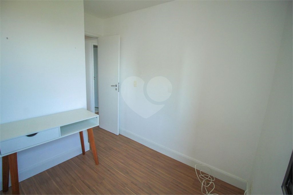 Apartamento à venda com 3 quartos, sendo 1 suíte,  em Mooca, São Paulo, SP