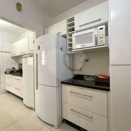 Apartamento à venda com 3 quartos, sendo 1 suíte, em Bosque da Saúde, Cuiabá, MT