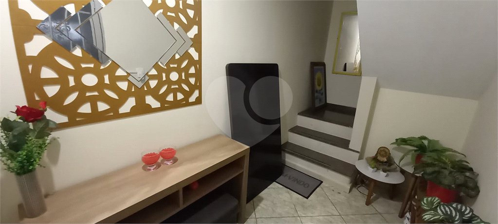 Casa à venda com 3 quartos em Jardim Santa Helena, Itaquaquecetuba, SP