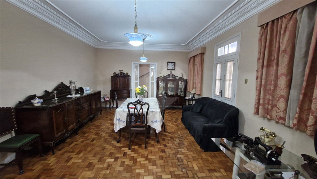 Casa à venda com 4 quartos em Grajaú, Rio de Janeiro, RJ