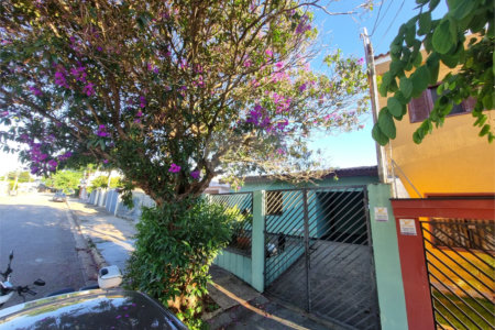 Casa à venda com 4 quartos, sendo 1 suíte,  em Jardim Guarujá, Sorocaba, SP