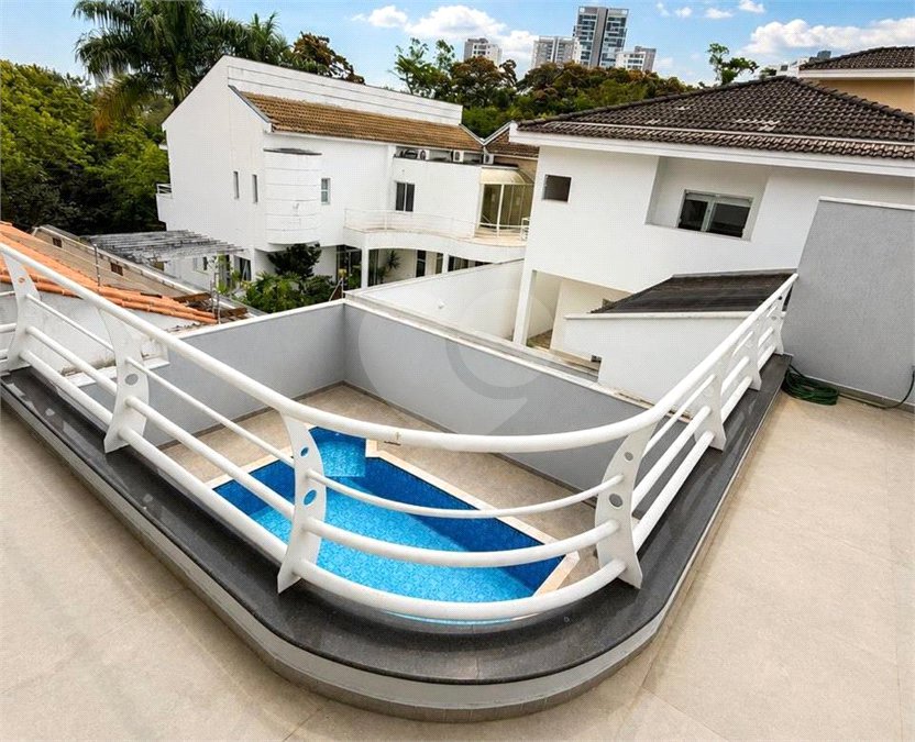 Casa à venda com 4 suítes no condomínio Tivoli, Sorocaba - SP