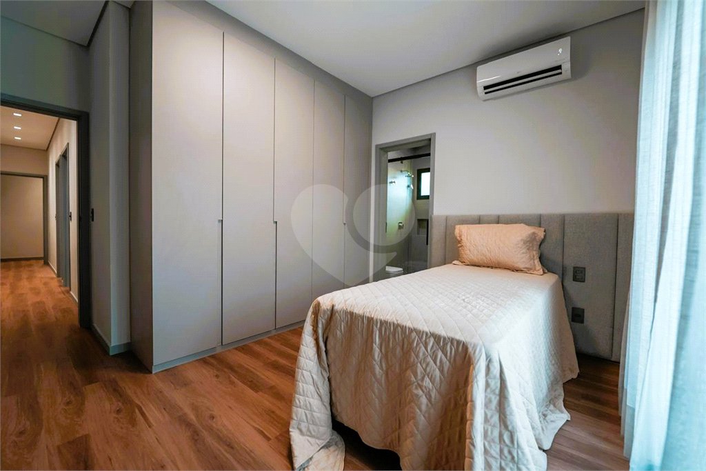 Casa à venda com 4 suítes no condomínio Alphaville Nova Esplanada 4, Votorantim - SP