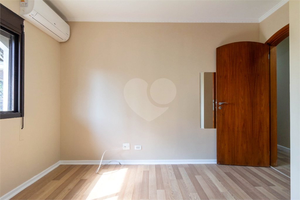Apartamento à venda com 3 quartos, sendo 1 suíte, em Brooklin, São Paulo, SP