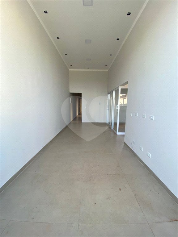 Casa à venda com 3 quartos, sendo 1 suíte, em Ipê, Três Lagoas, MS