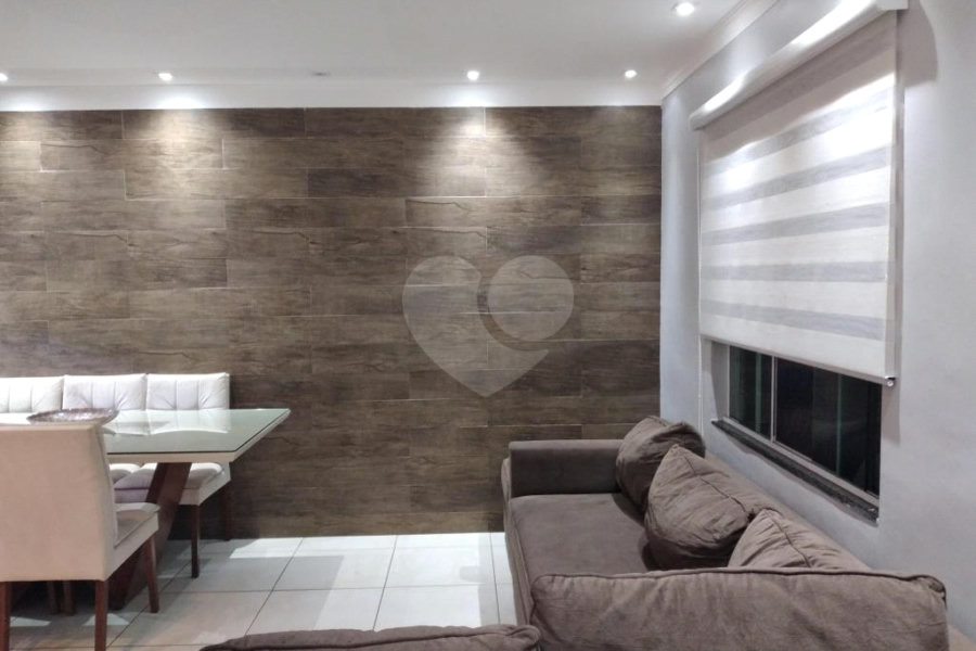 Casa à venda com 4 quartos, sendo 2 suítes,  no condomínio Miro Carvalho - Pitinga, São Paulo - SP