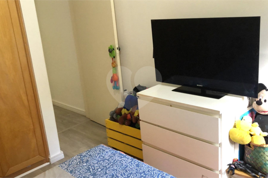 Casa à venda com 3 quartos, sendo 1 suíte,  no condomínio Alpes da Cantareira, Mairiporã - SP