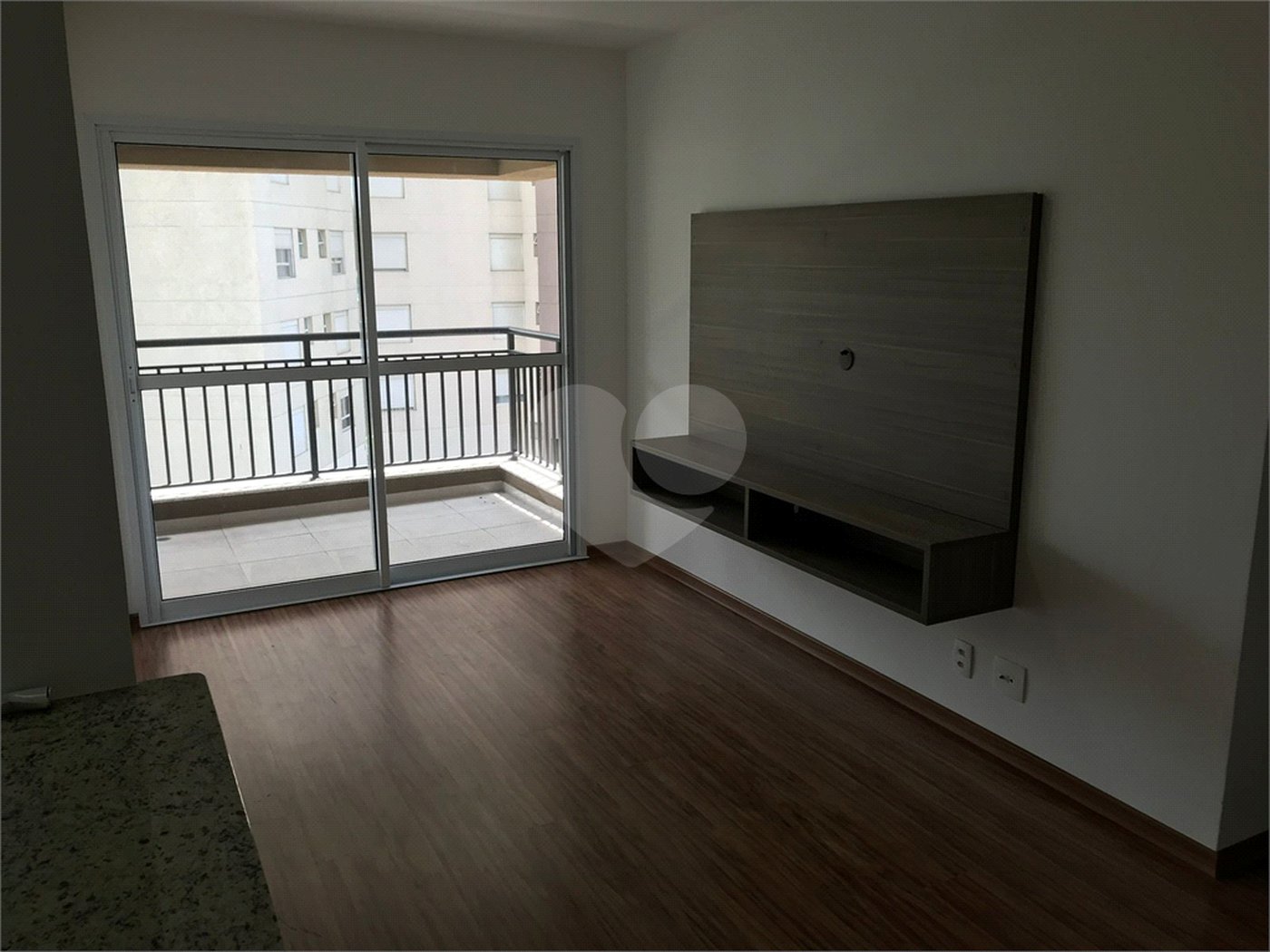 Apartamento à venda com 2 quartos, sendo 1 suíte,  em Melville Empresarial I e II, Barueri, SP