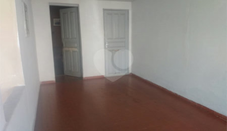 Casa à venda com 3 quartos no Centro, Itapetininga, SP