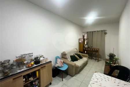 Apartamento à venda com 2 quartos em Vila Asem, Itapetininga, SP