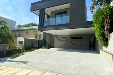 Casa à venda com 3 suítes no condomínio Mont Blanc, Sorocaba - SP
