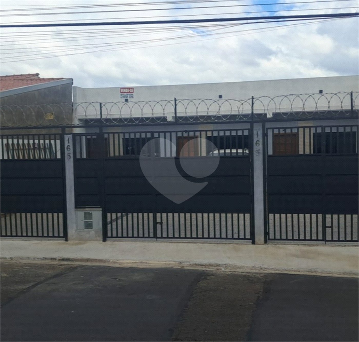 Casa de Vila à venda com 2 quartos, sendo 1 suíte, em Vila Barão, Sorocaba, SP