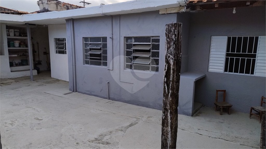 Casa à venda com 5 quartos, sendo 2 suítes,  em Jardim Santa Carolina, Mogi das Cruzes, SP