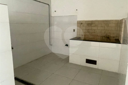 Sobrado à venda com 3 quartos, sendo 1 suíte,  em Jardim Armênia, Mogi das Cruzes, SP