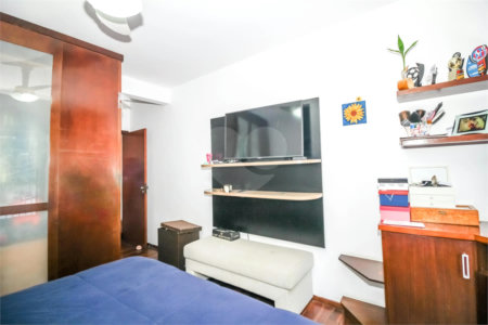 Casa para alugar com 3 suítes em Alto da Lapa, São Paulo, SP