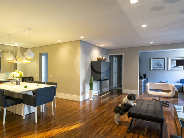 Apartamento à venda com 3 quartos, sendo 1 suíte,  em Jardim Marajoara, São Paulo, SP
