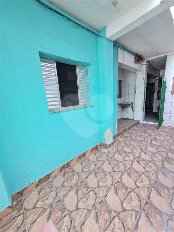 Casa à venda com 6 quartos em Vila dos Remédios, São Paulo, SP