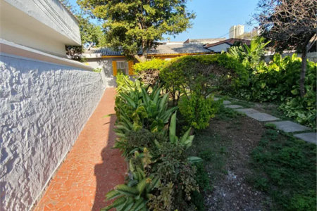 Casa Térrea à venda com 4 quartos em Cidade Monções, São Paulo, SP