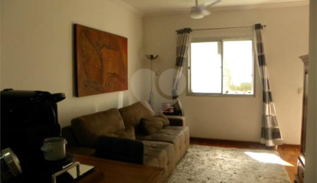 Casa à venda com 3 quartos, sendo 1 suíte,  no condomínio Villas de São Francisco, São Paulo - SP