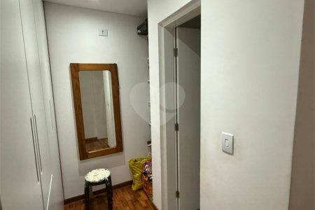 Casa à venda com 3 quartos, sendo 1 suíte, em Ipiranga, São Paulo, SP