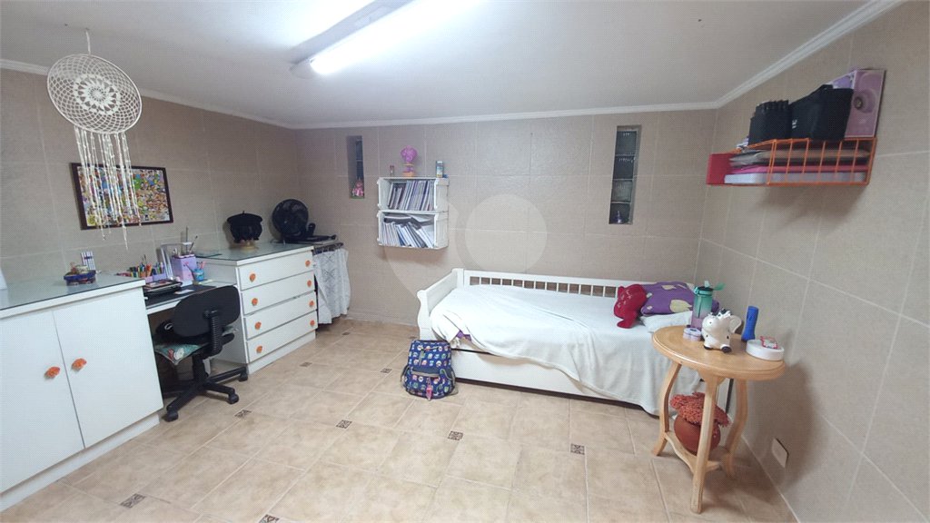 Sobrado à venda ou para alugar com 4 quartos, sendo 1 suíte,  em Santana, São Paulo, SP