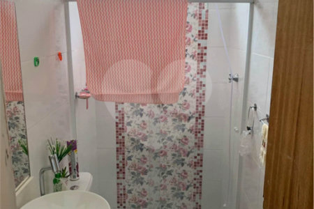 Casa à venda com 4 quartos, sendo 2 suítes,  no Centro, Mairinque, SP