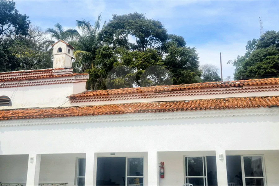 Casa à venda com 5 suítes em Roseira, Mairiporã, SP