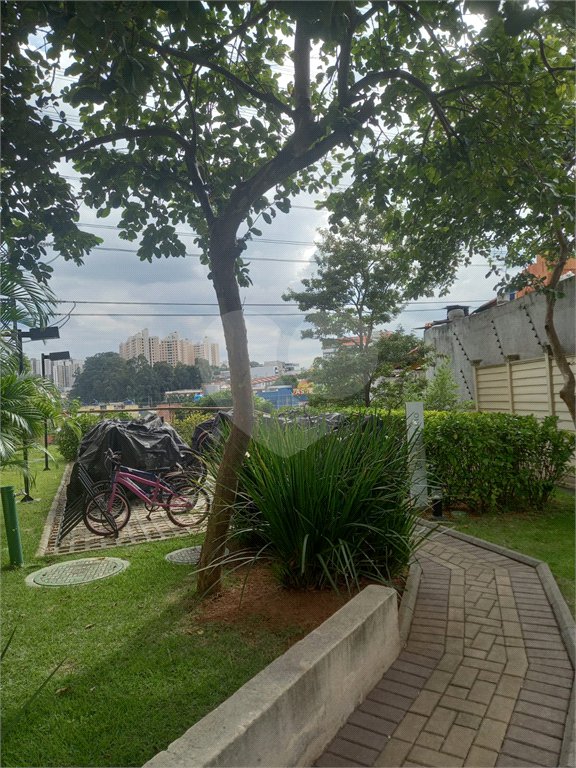 Apartamento à venda com 2 quartos em Jardim Taboão, São Paulo, SP